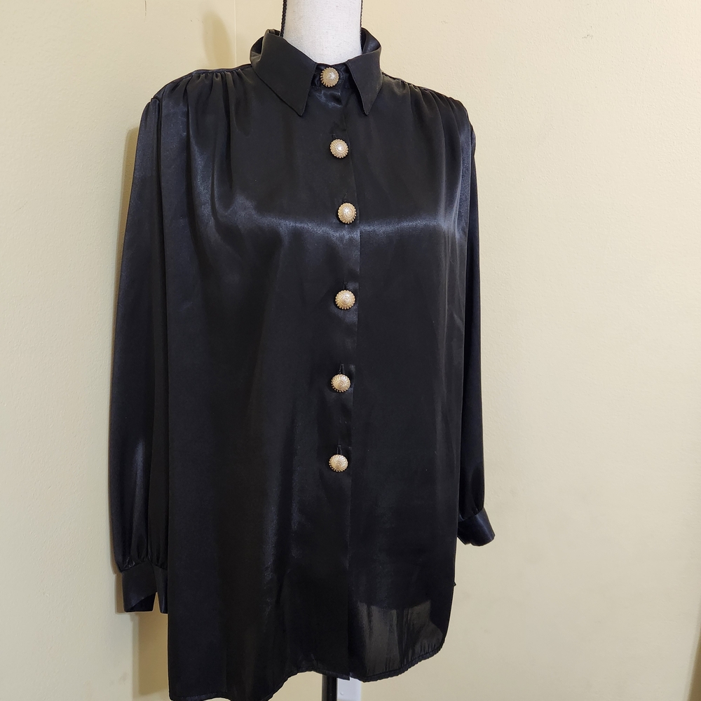 Anna Black Relaxed Button Down Shirt with Dress Shirt Collar